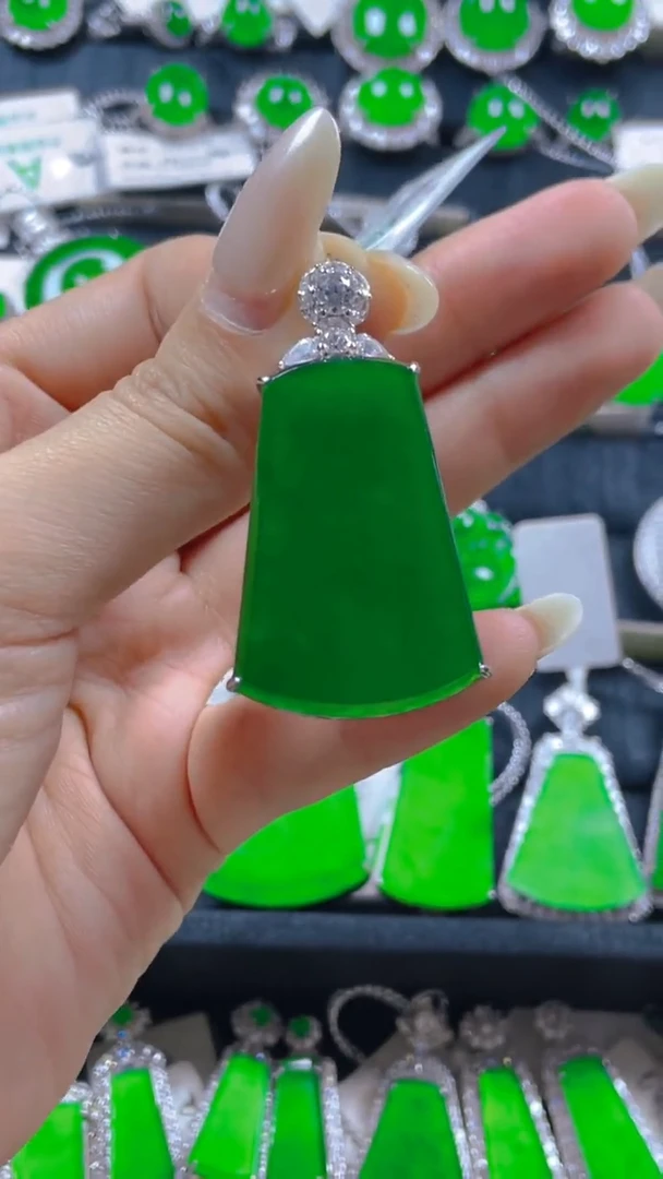 颈饰银S925镶嵌翡翠11