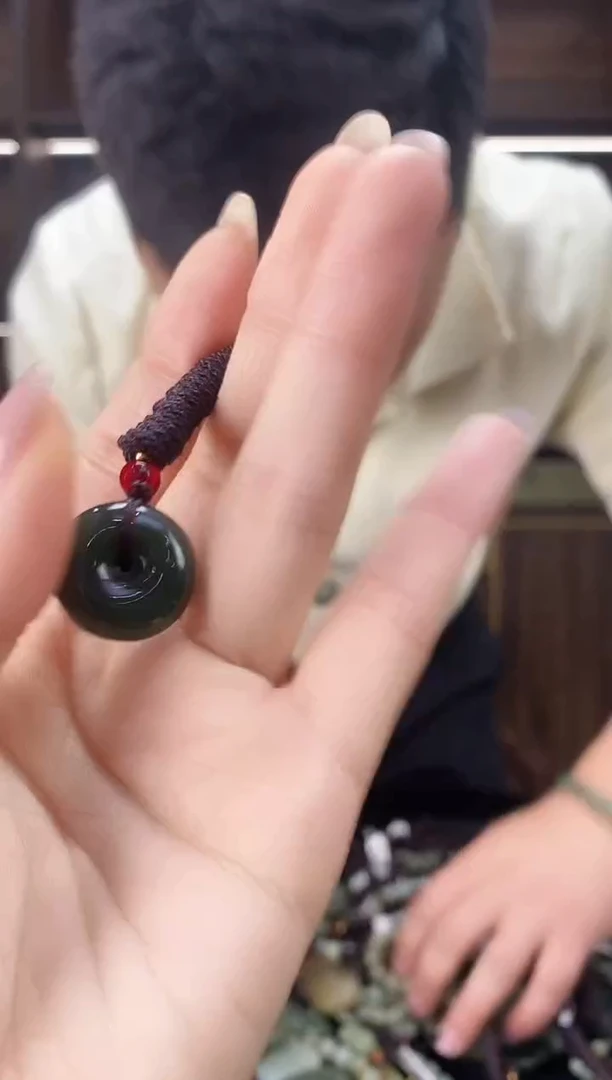 【闪购商品】和田玉颈饰未镶嵌多样性发货，拍一发一