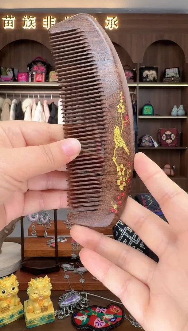 【闪购商品】织绣扶光苗绣传承L20