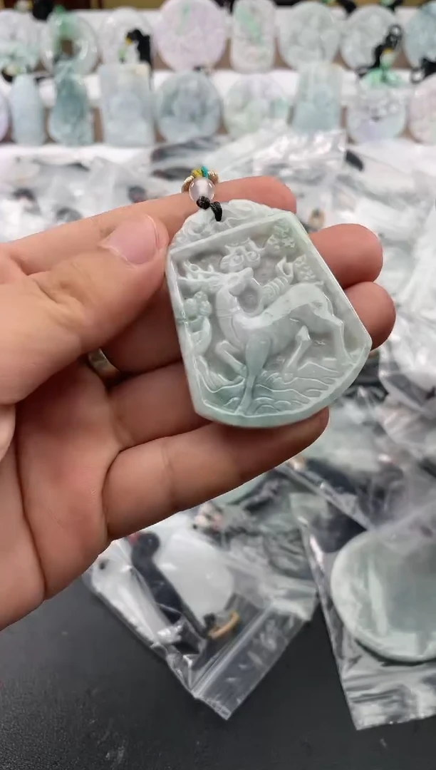 颈饰未镶嵌翡翠25/12/9/.64