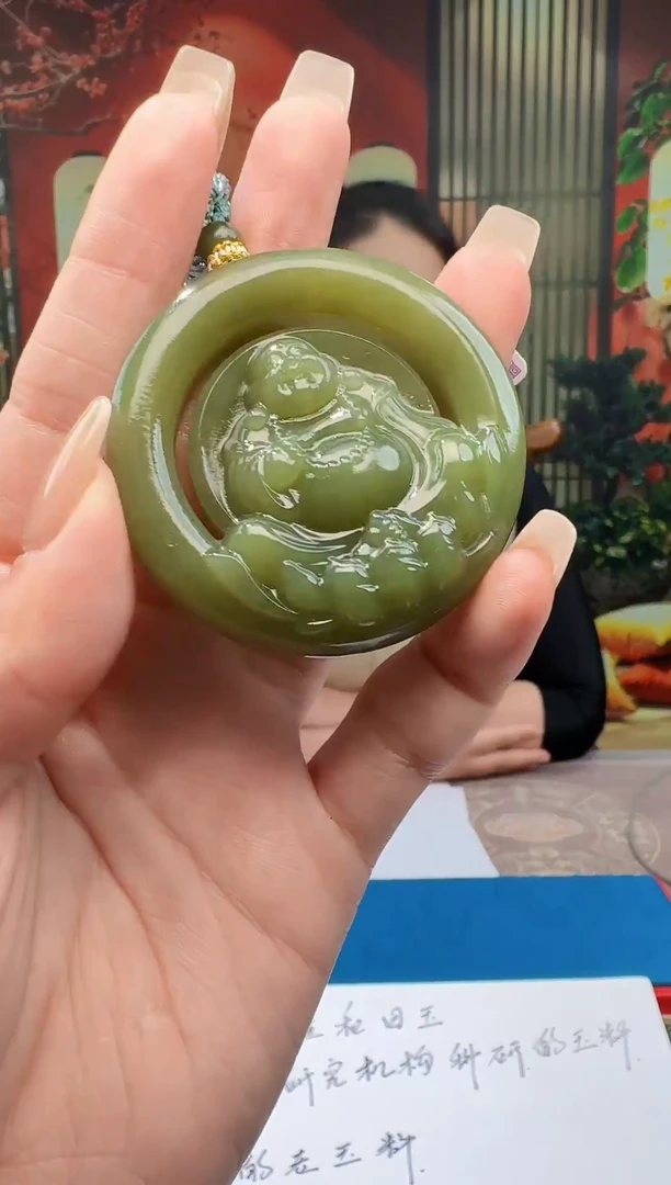 定制和田玉玉器厂匠心馆和田玉多样性发一