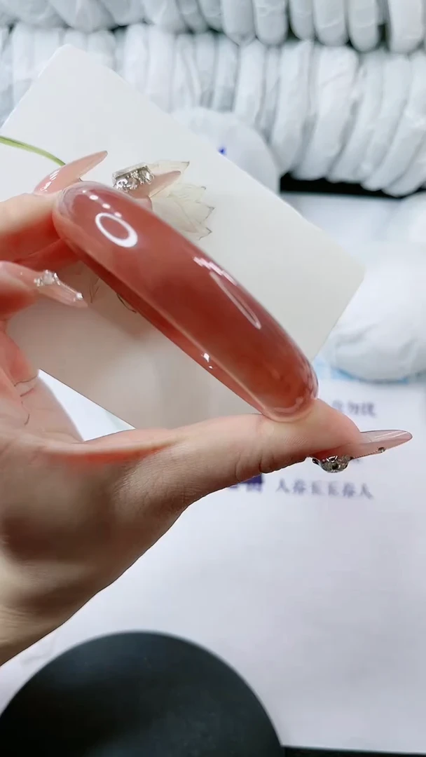 【闪购商品】石英质玉手镯未镶嵌多样性发货S184