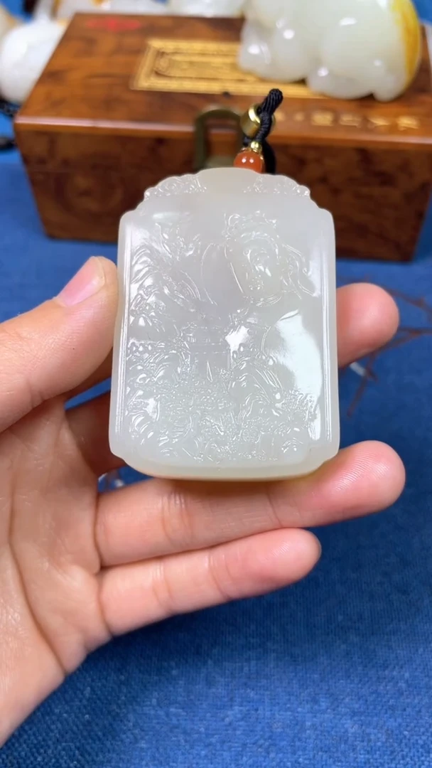 未镶嵌和田玉挂件破*者1