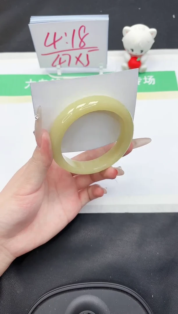 【闪购商品】石英质玉手镯未镶嵌336-59.4