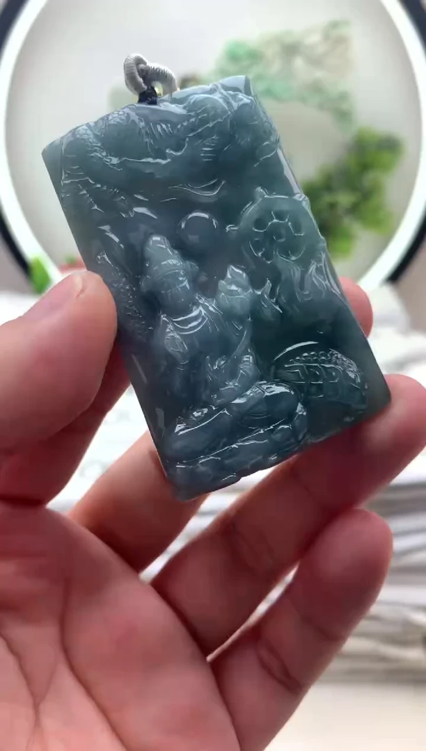 颈饰未镶嵌翡翠大势至