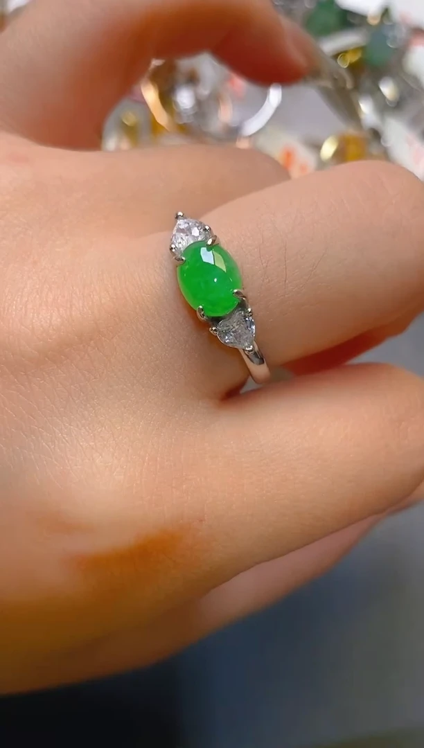 【闪购商品】翡翠耳饰银S925镶嵌天然A货翡翠1