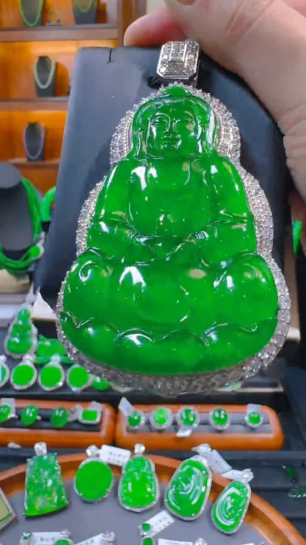 翡翠银S925镶嵌吊坠(赠链)天然A货翡翠