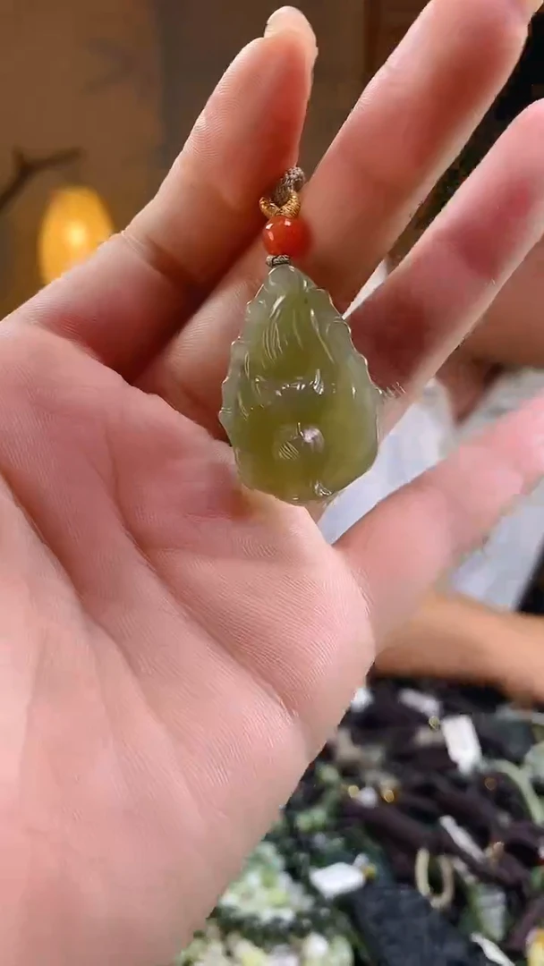 和田玉未镶嵌颈饰多样性发货，拍一发一