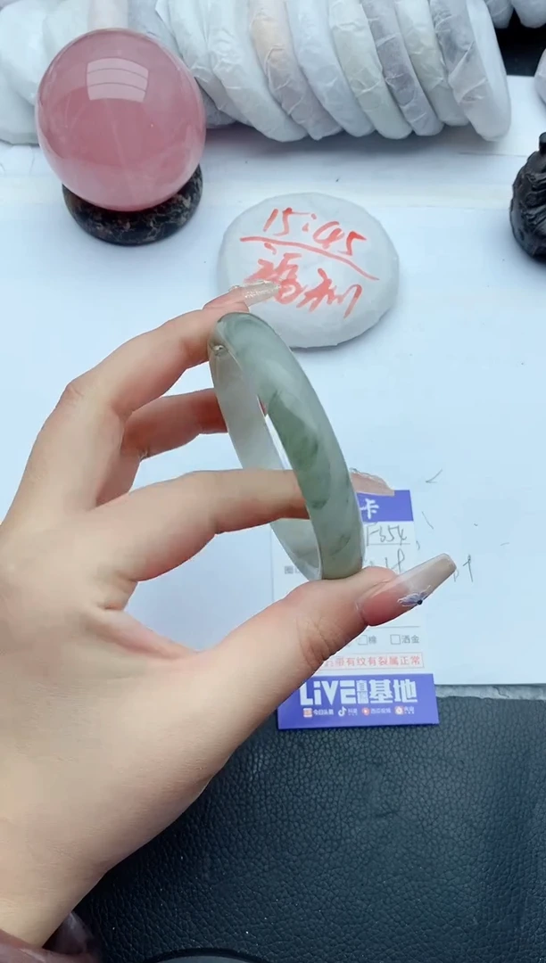【闪购商品】石英质玉手镯未镶嵌F354+58/59