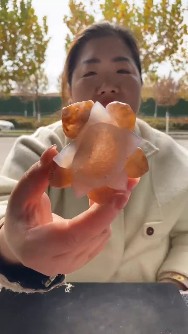 未镶嵌玛瑙摆件玛瑙莲花D632