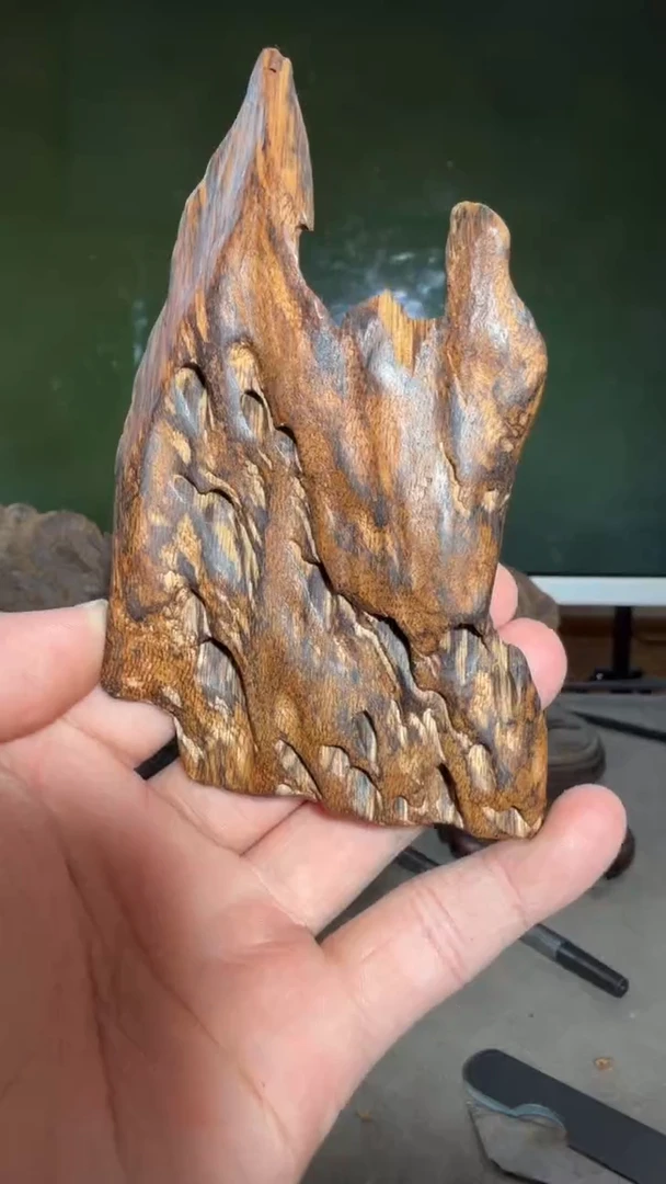 沉香吊坠多样性发一