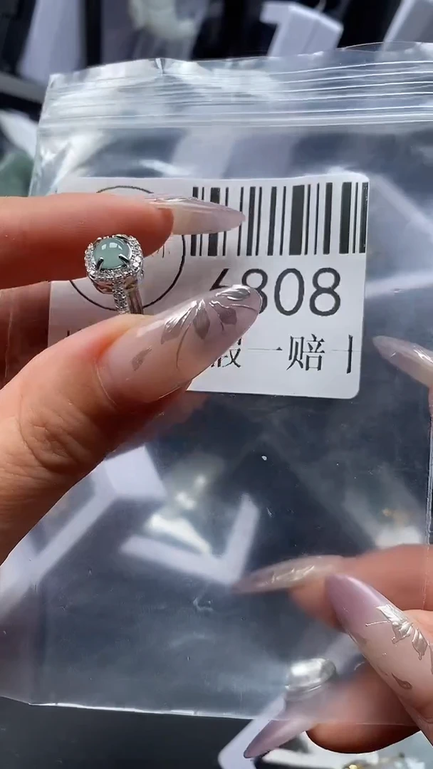吊坠(不含链)未镶嵌翡翠6808