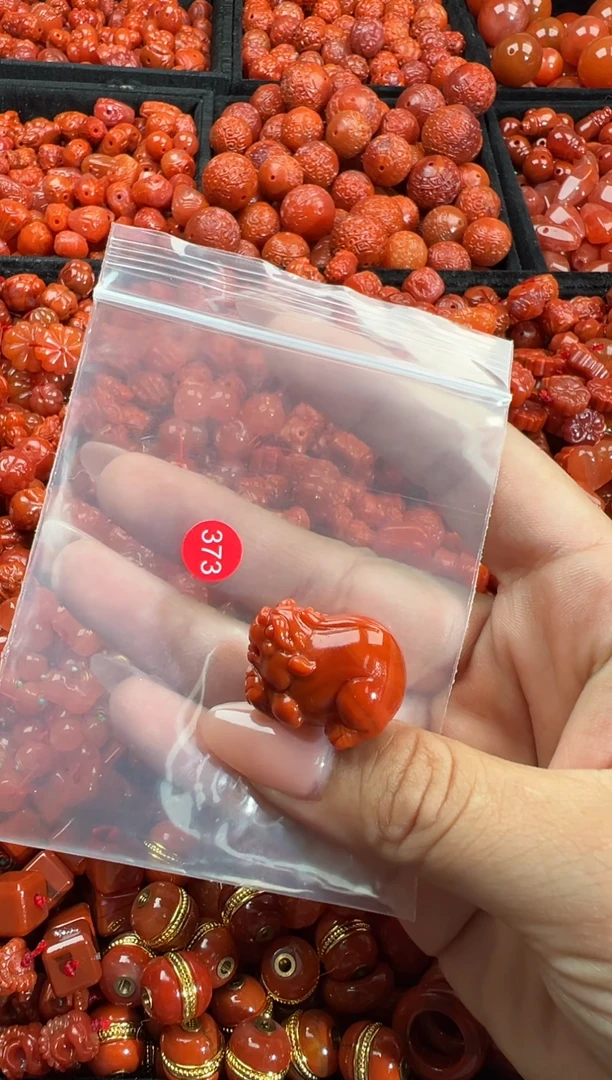 南红玛瑙未镶嵌颈饰—****—1