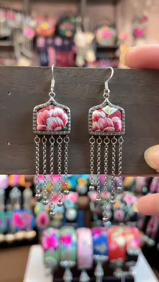 织绣民族风手工非遗老绣饰品642