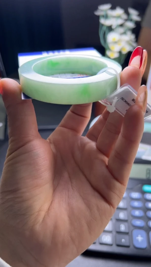 【闪购商品】定制翡翠翡翠手镯未镶嵌翡翠手镯