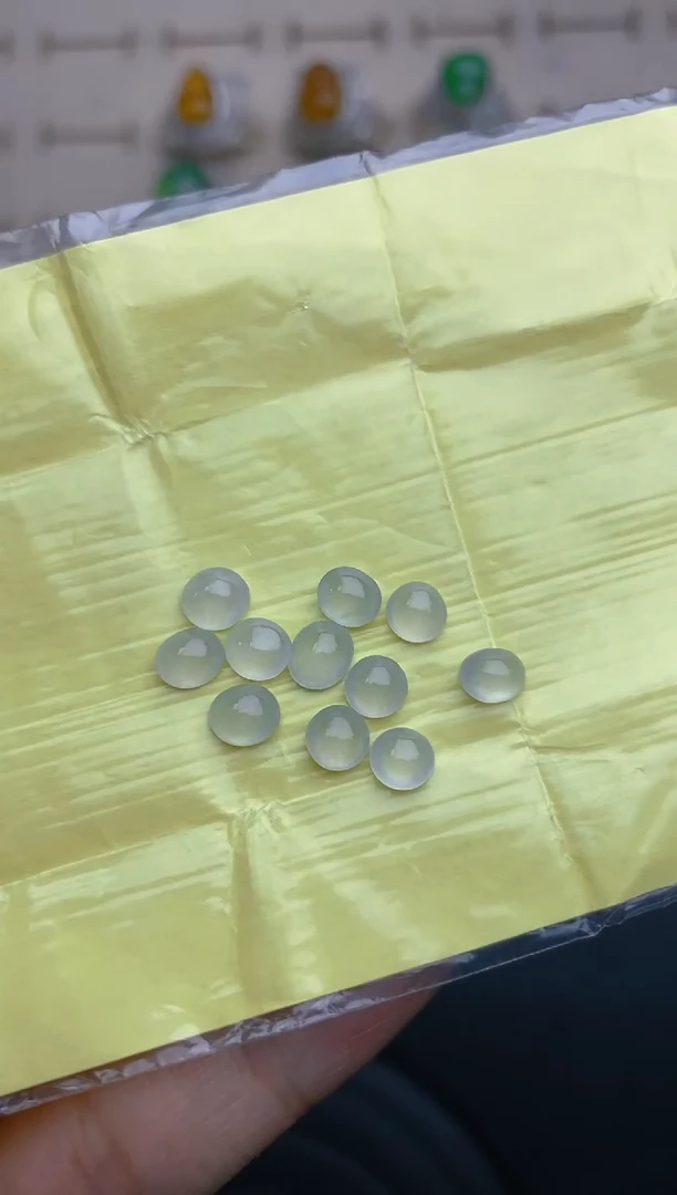 定制翡翠18K金镶嵌天然翡翠蛋面39