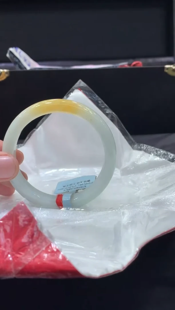 未镶嵌手镯翡翠翡翠手镯