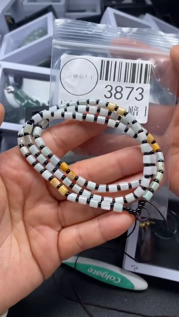 吊坠(不含链)未镶嵌翡翠3873