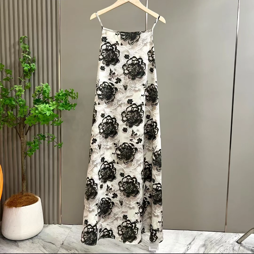 221-230春夏碎花气质吊带连衣裙女宽松印花长裙女女款