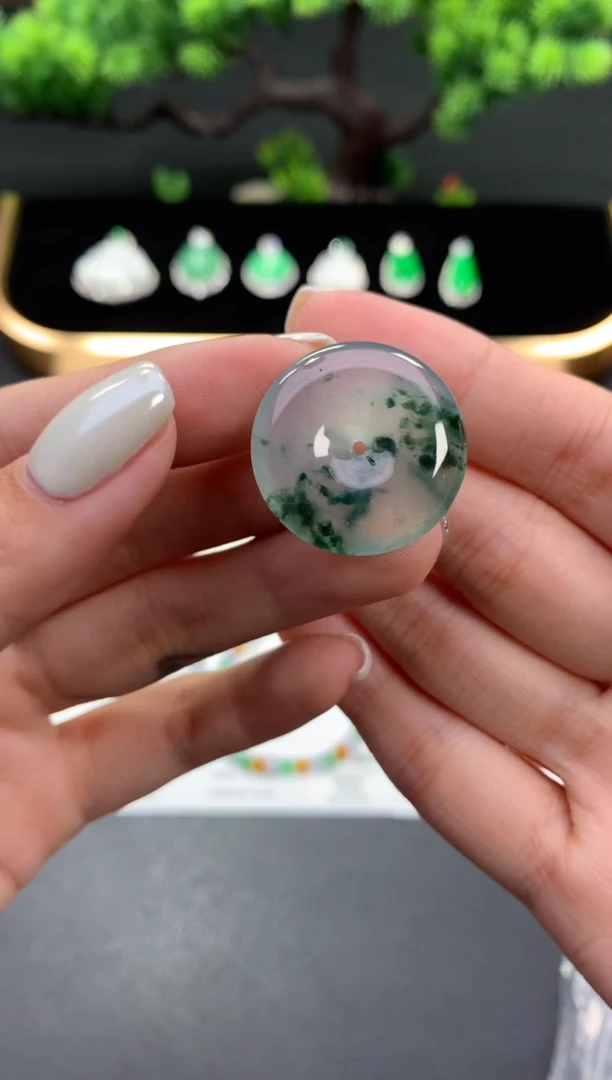 颈饰未镶嵌翡翠48小时鉴赏期 退货不扣服务费