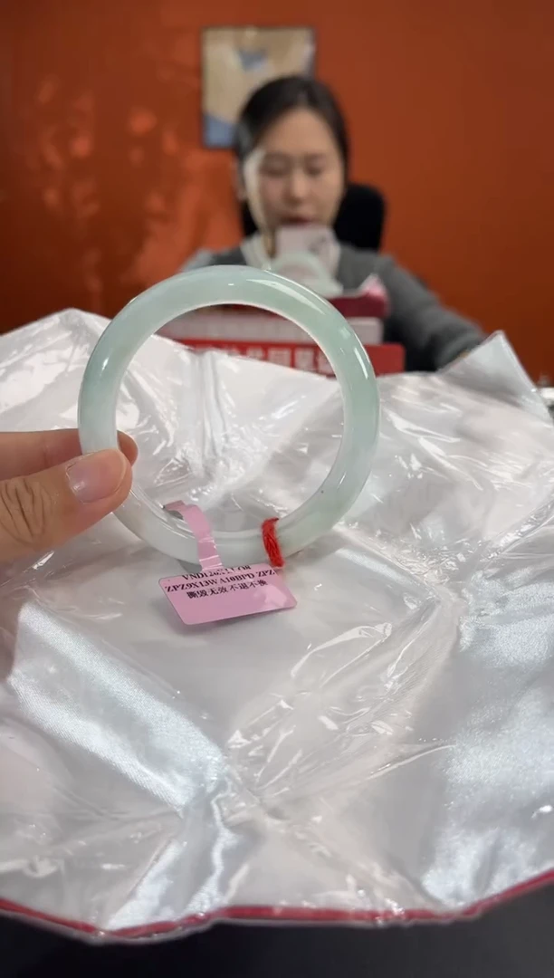 未镶嵌手镯翡翠3   58