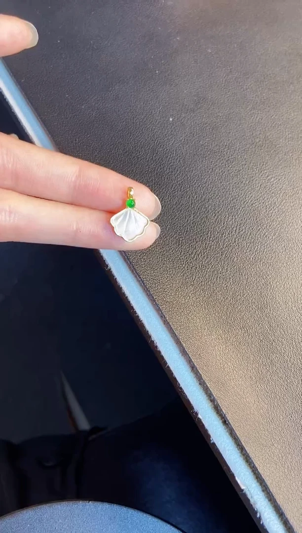 吊坠(不含链)银S925镶嵌翡翠1