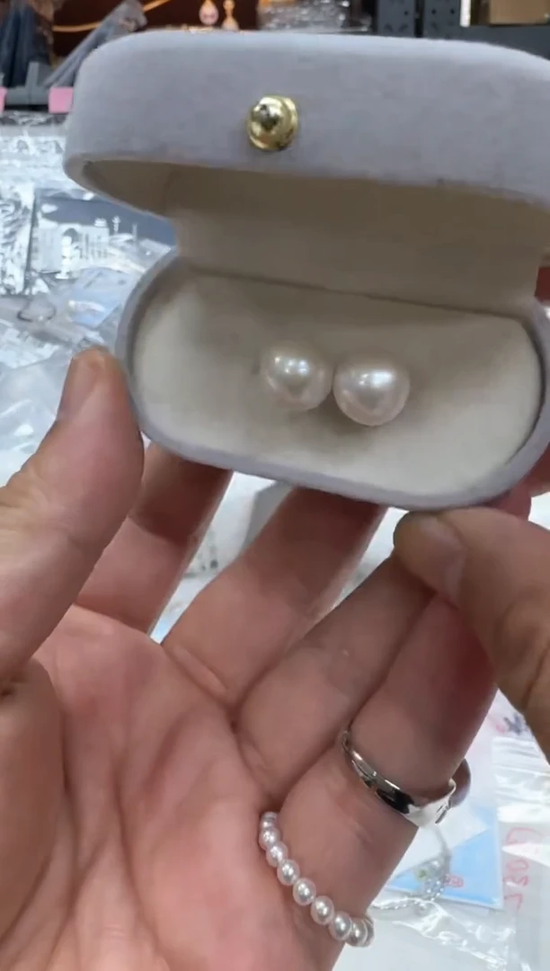 【闪购商品】淡水珍珠耳钉银S925镶嵌9-10mm