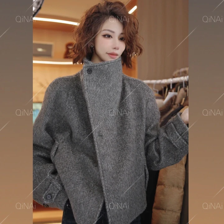 七奈 「泰晤士」秋冬新款复古立领气质毛呢外套QN13180