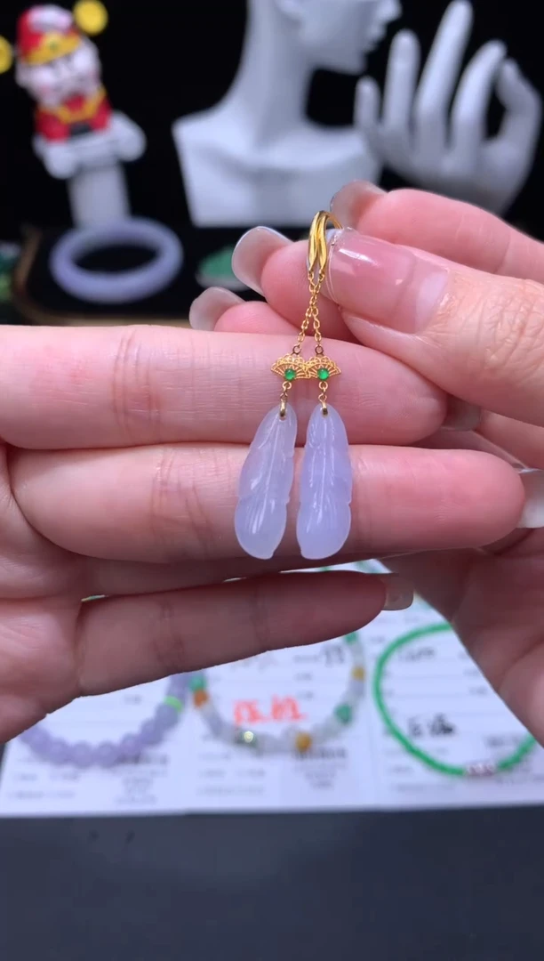 18K金镶嵌定制翡翠48小时鉴赏期 退货不扣服务费