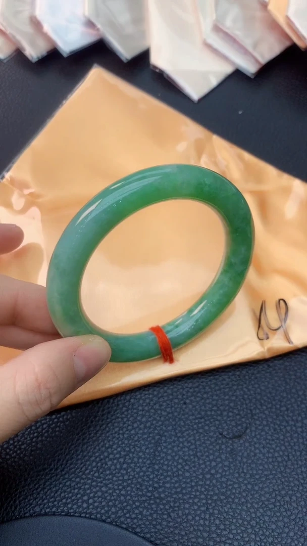 未镶嵌手镯翡翠0500433431