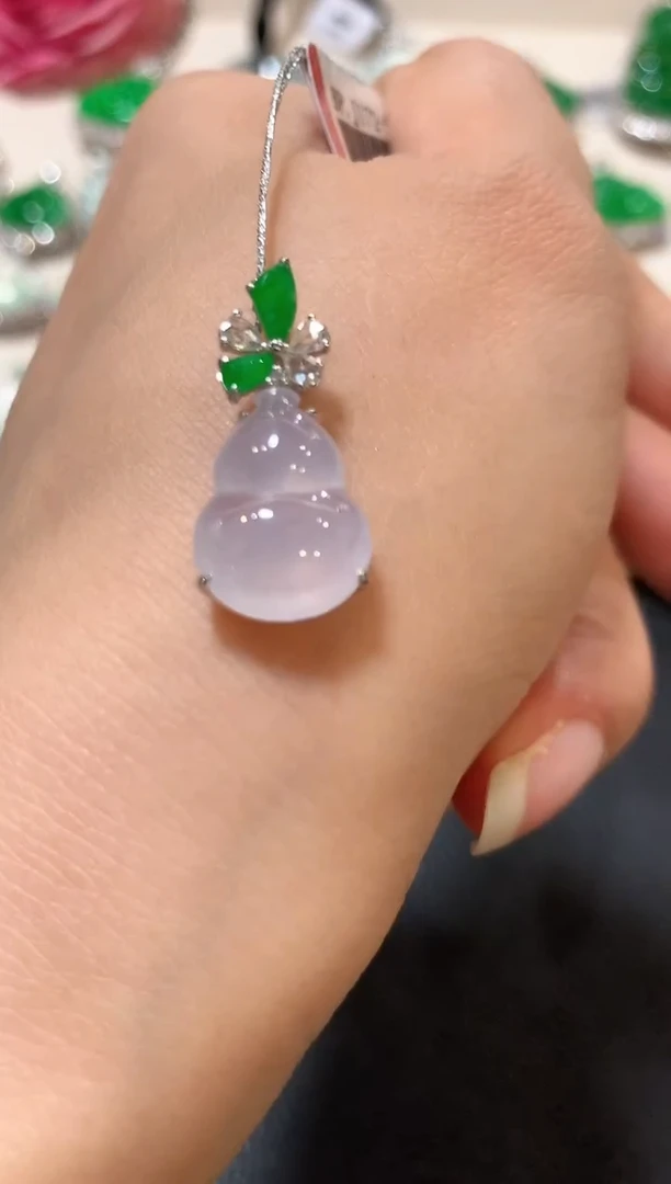 吊坠(不含链)18K金镶嵌翡翠z56