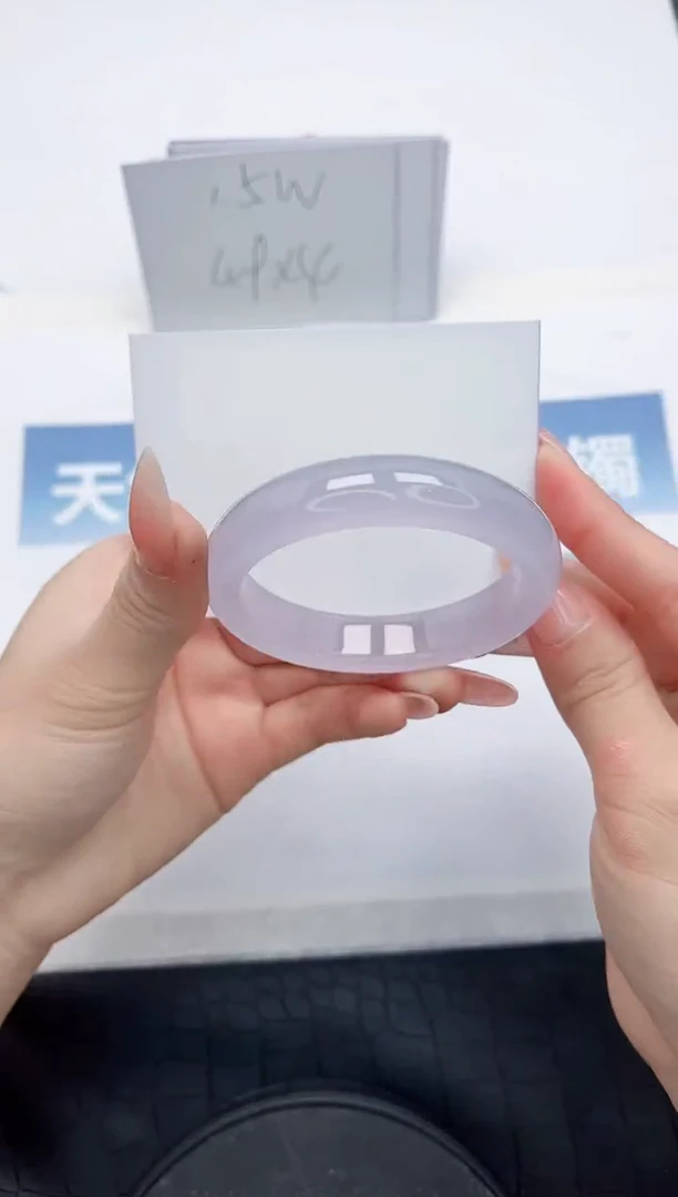 【闪购商品】石英质玉手镯未镶嵌N162-53