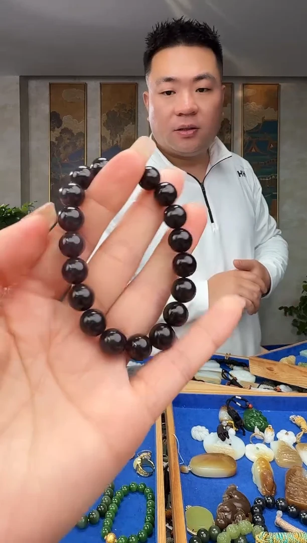 颈饰未镶嵌和田玉拍一发一