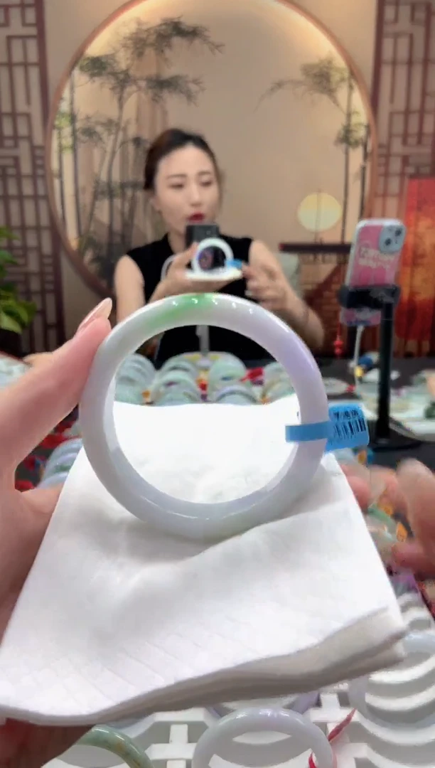 翡翠手镯未镶嵌000021483