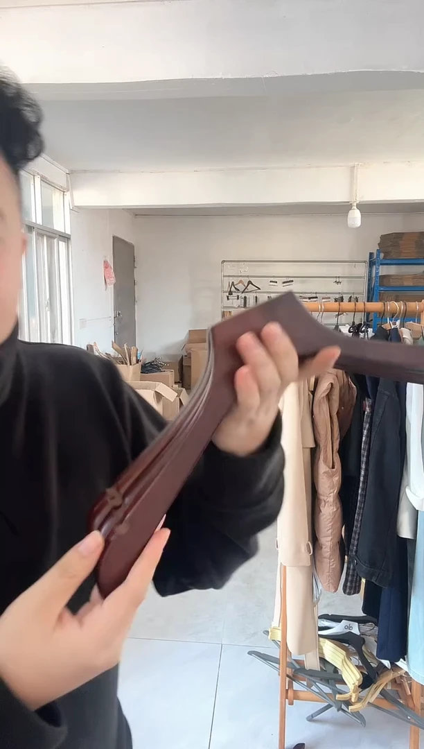 10支复古做旧2.0厚度大衣衣架