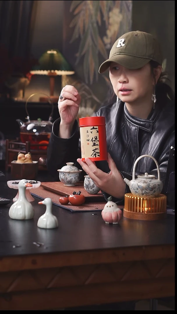 豆沙甜大罐六堡茶