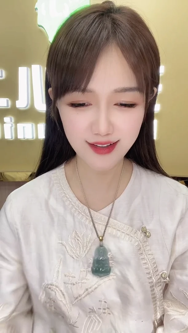 颈饰未镶嵌翡翠五**g374477/翡翠观音  多样性一件发