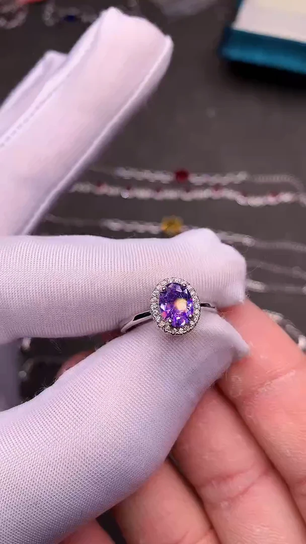 【闪购商品】彩色蓝宝石戒指银S925镶嵌.......