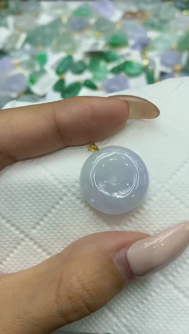 颈饰18K金镶嵌翡翠111111111111