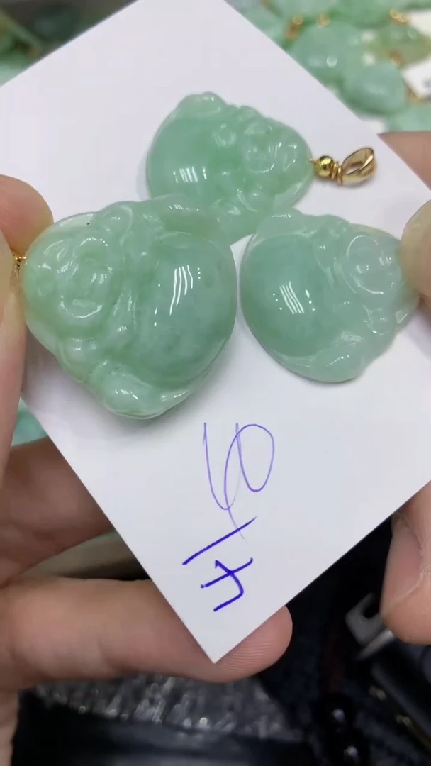 颈饰未镶嵌翡翠缅甸A货翡翠多样性发其一