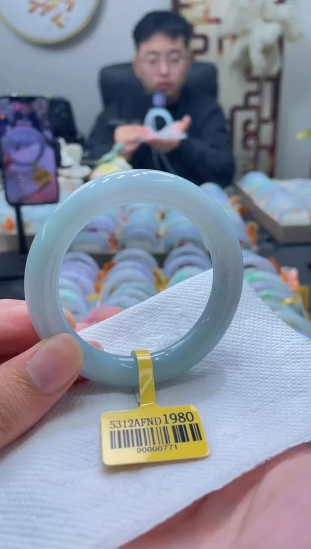 未镶嵌手镯翡翠116-53