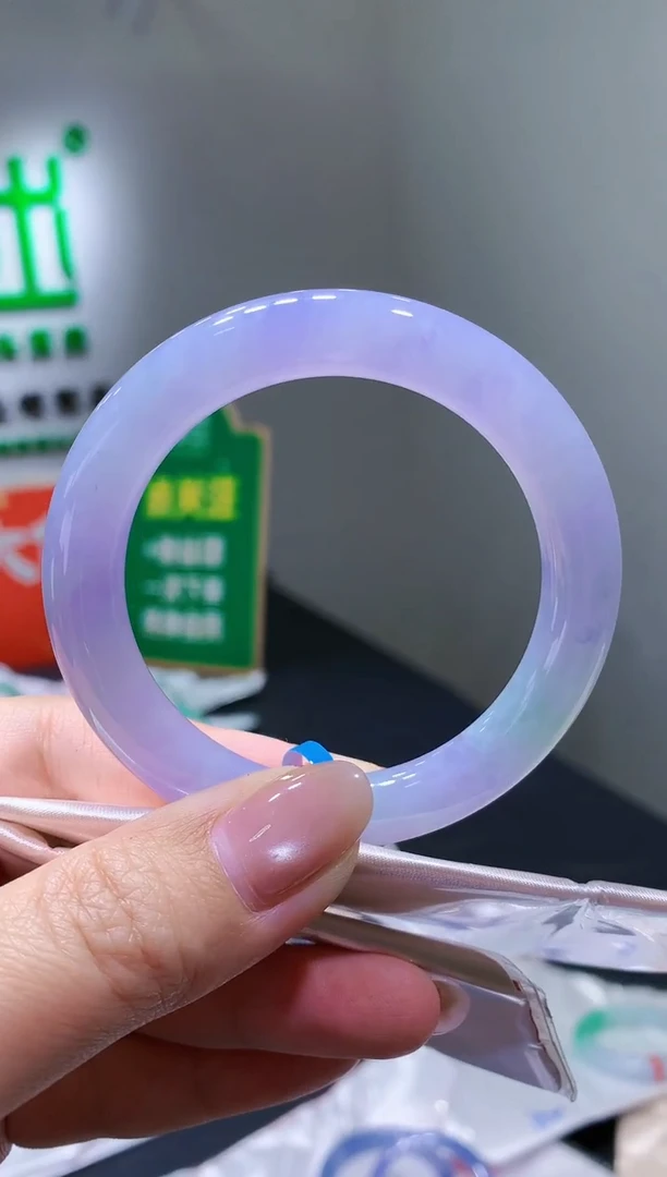 未镶嵌手镯翡翠- k311 天然缅甸A货翡翠52圆条