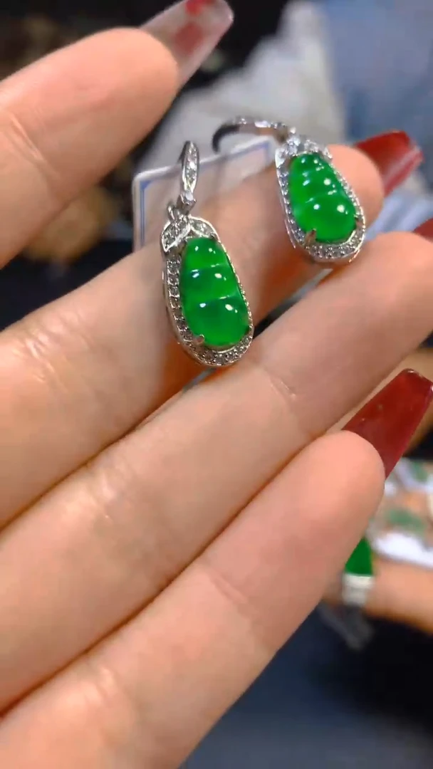 【闪购商品】翡翠耳饰未镶嵌0565258459多样性发一