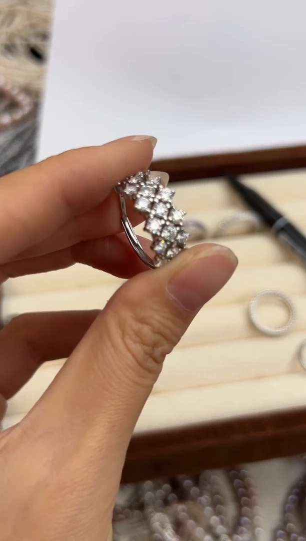 银S925镶嵌30淡水珍珠三*精工镶嵌*戒指