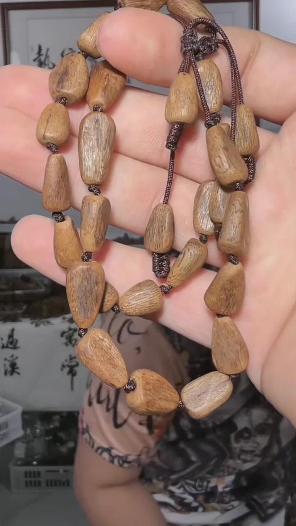 手串沉香b42号水滴型惠安红土多样性发一