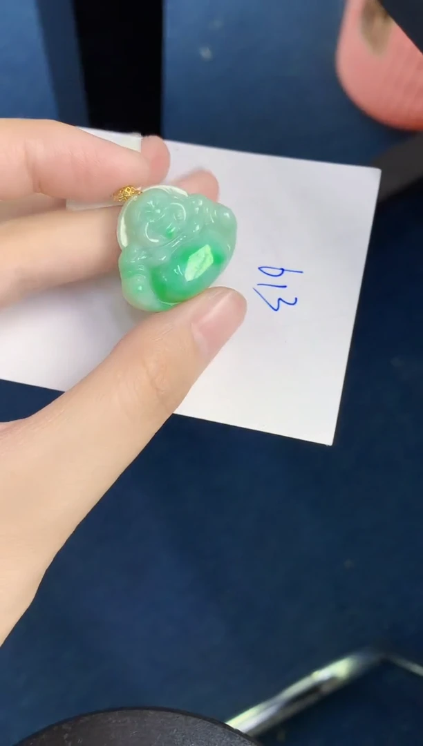 翡翠18K金镶嵌颈饰天然翡翠緬甸A貨