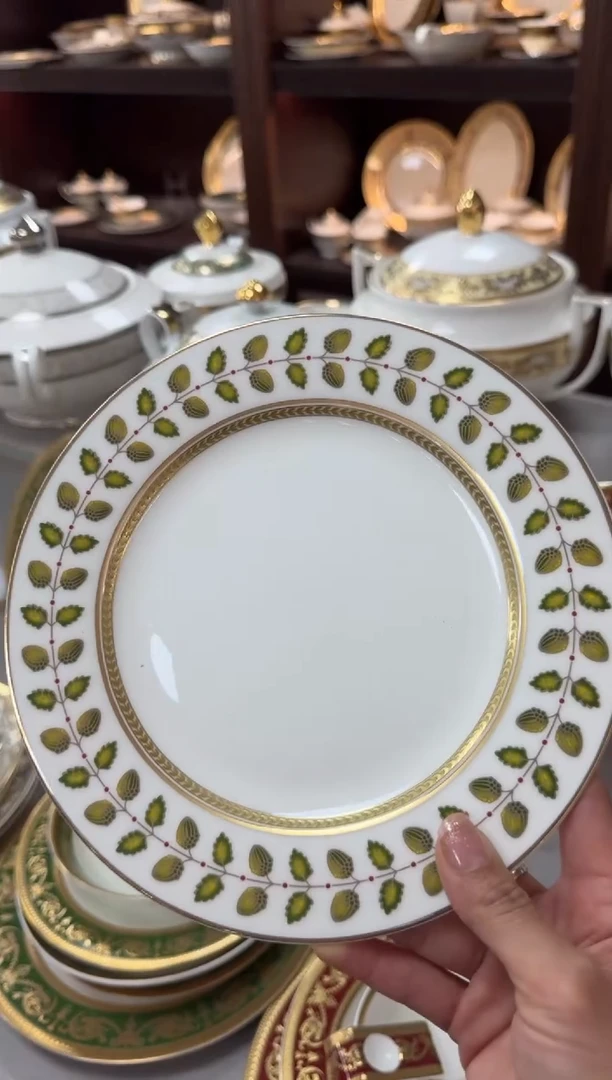 【闪购商品】瓷片8寸平盘2个微瑕  福利价