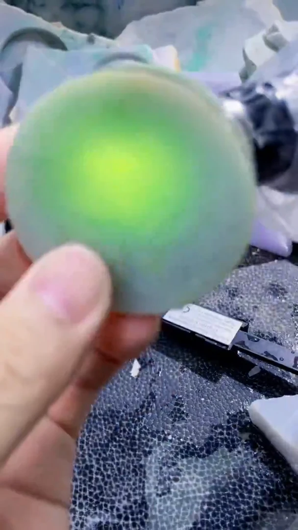 裸石翡翠天然A货翡翠板料