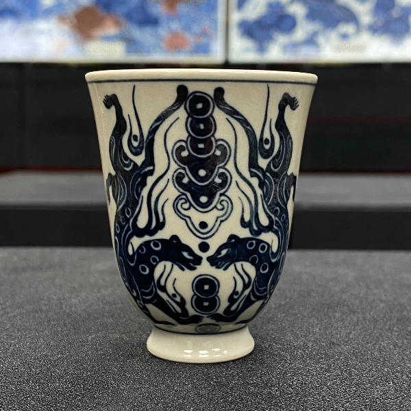 元经秘旨青花二号釉金钱豹闻香杯景德镇手工纯手绘茶具主人杯瓷