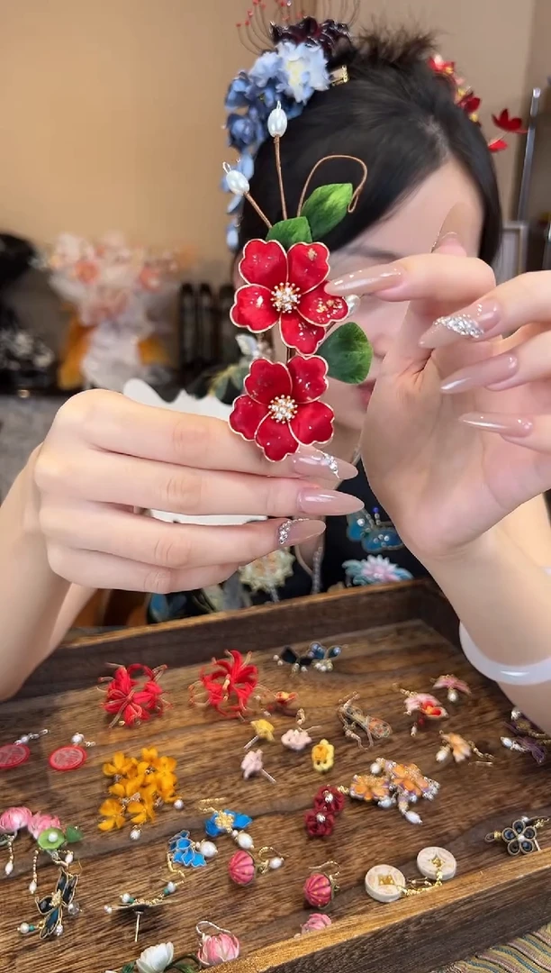 刺绣非遗绒花（发饰）